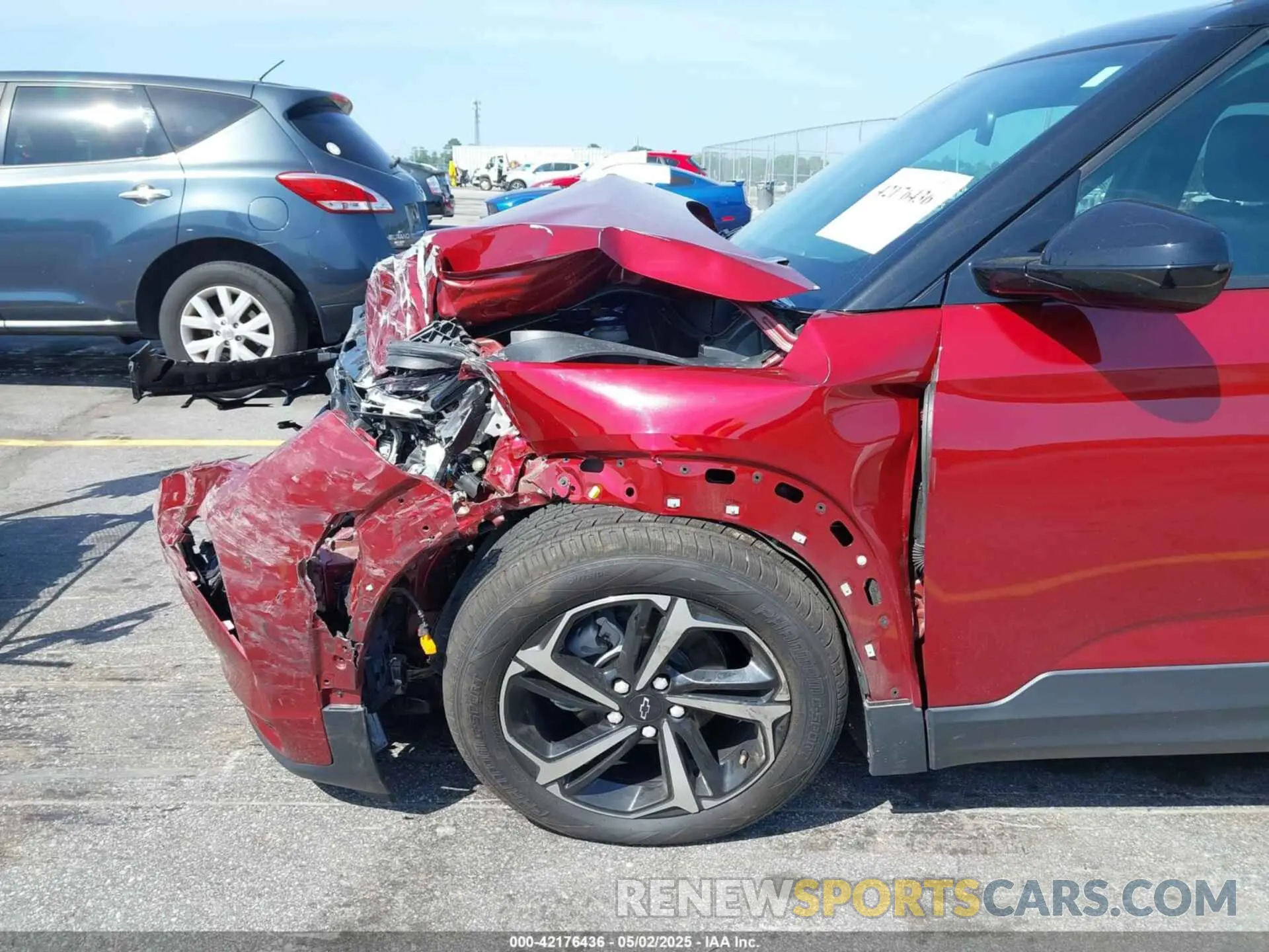 18 Photograph of a damaged car KL79MTSL8PB008833 CHEVROLET TRAILBLAZER 2023