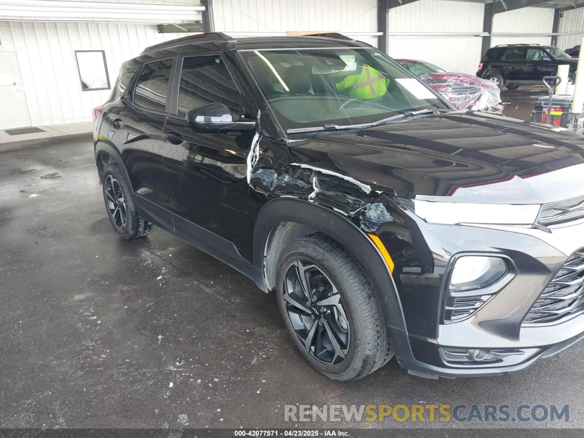 6 Photograph of a damaged car KL79MTSL8PB146257 CHEVROLET TRAILBLAZER 2023
