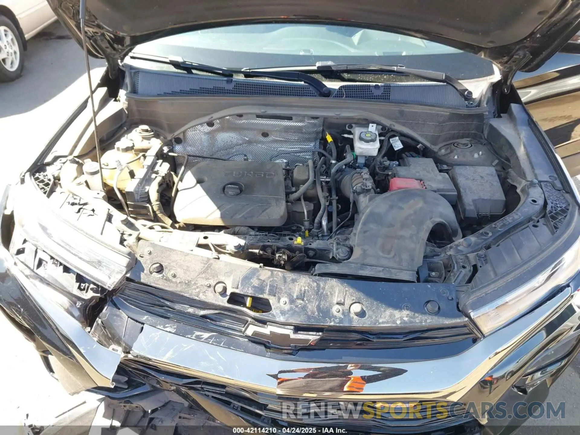 10 Photograph of a damaged car KL79MTSL9PB163701 CHEVROLET TRAILBLAZER 2023