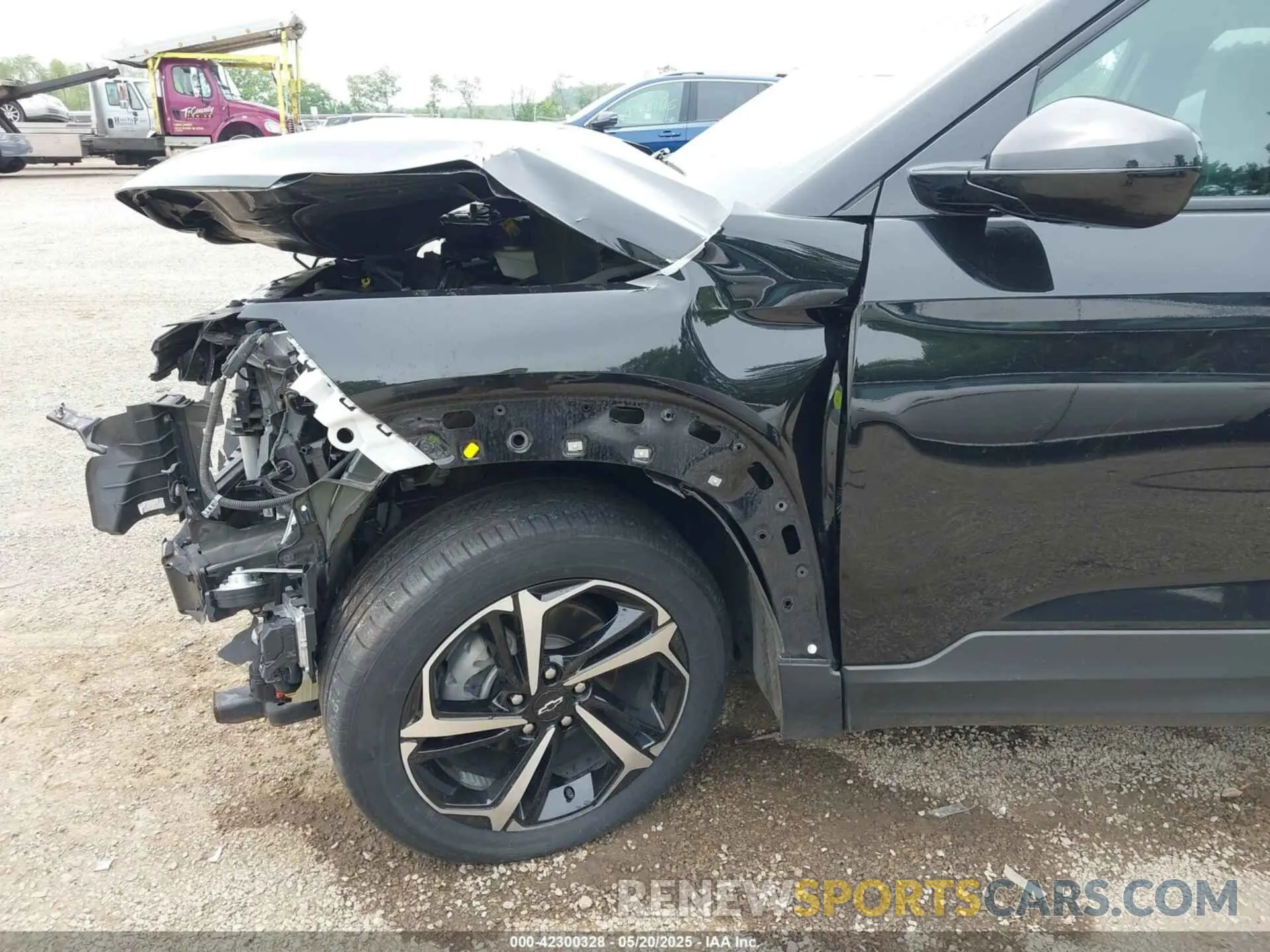 18 Photograph of a damaged car KL79MUSL1PB190042 CHEVROLET TRAILBLAZER 2023