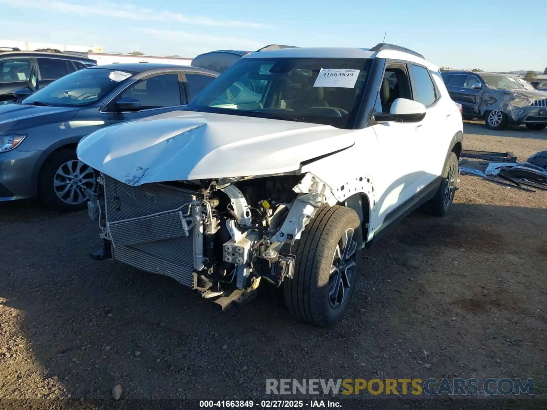 2 Фотография поврежденного автомобиля KL79MVSL0PB110428 CHEVROLET TRAILBLAZER 2023
