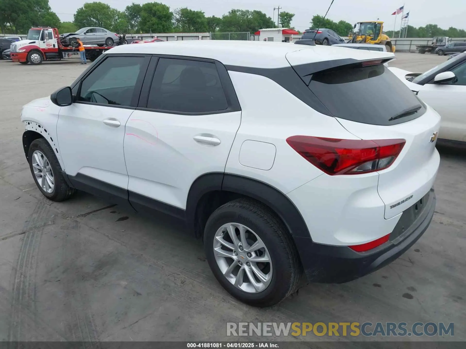 3 Фотография поврежденного автомобиля KL79MMSL0RB119269 CHEVROLET TRAILBLAZER 2024