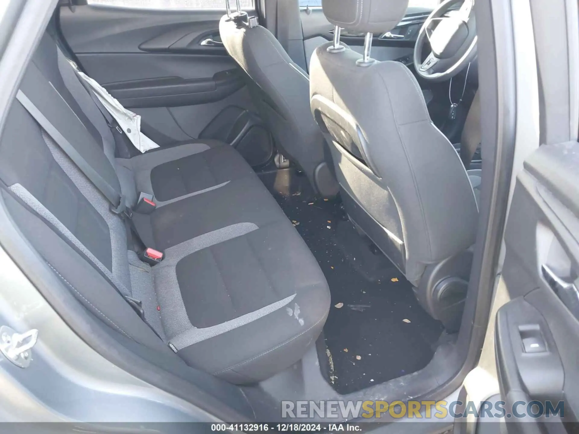 8 Photograph of a damaged car KL79MMSL7RB159851 CHEVROLET TRAILBLAZER 2024