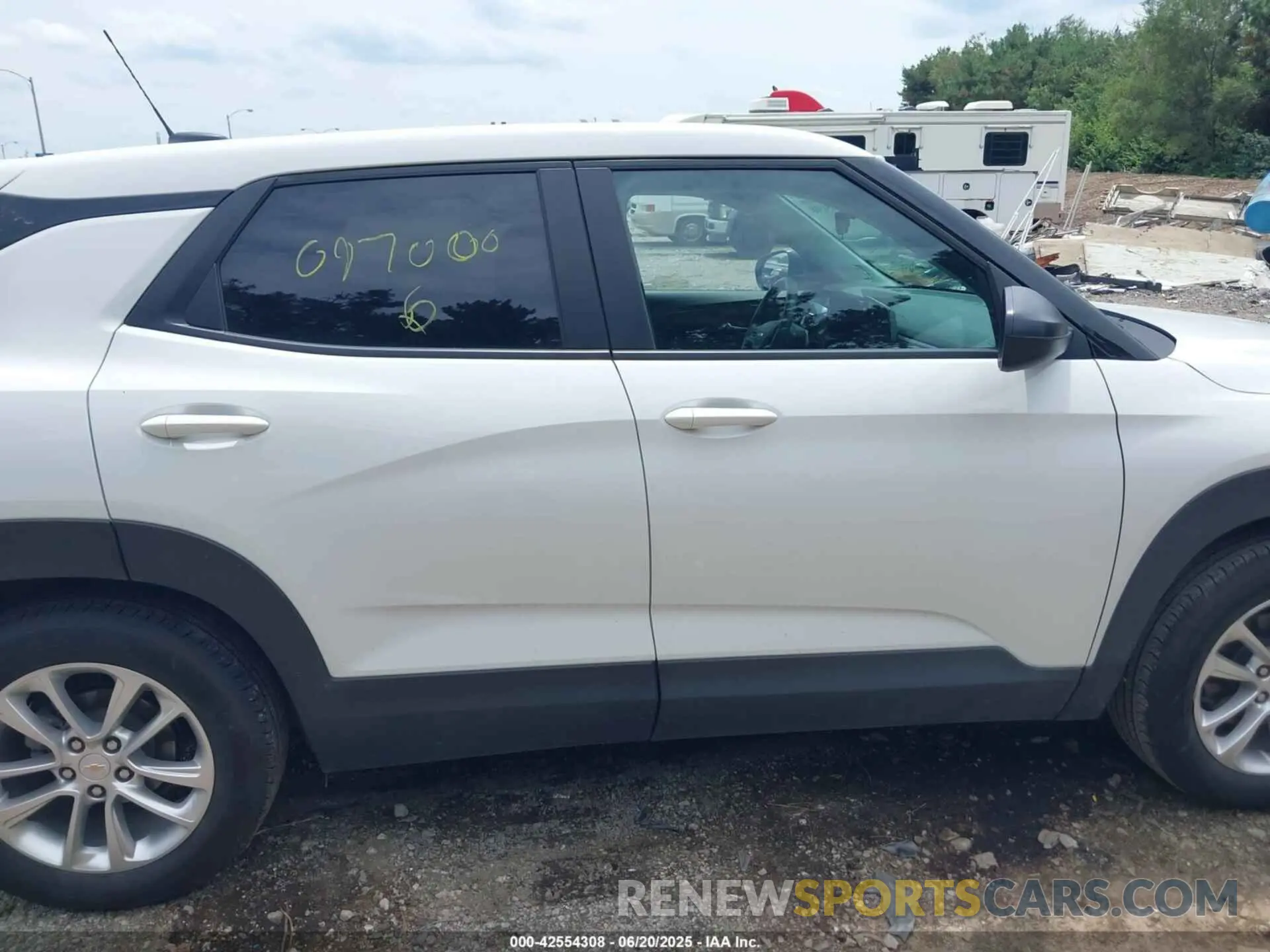 13 Фотография поврежденного автомобиля KL79MMSL9RB097000 CHEVROLET TRAILBLAZER 2024