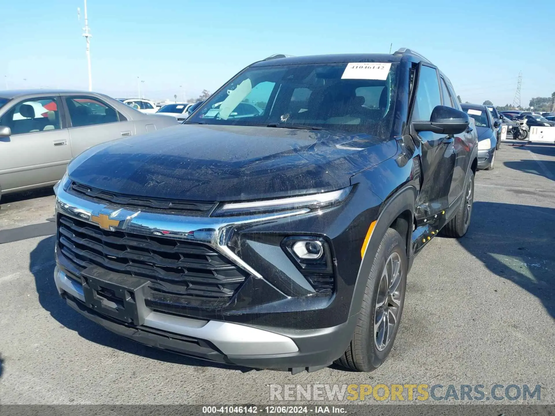 2 Фотография поврежденного автомобиля KL79MPS21RB114395 CHEVROLET TRAILBLAZER 2024