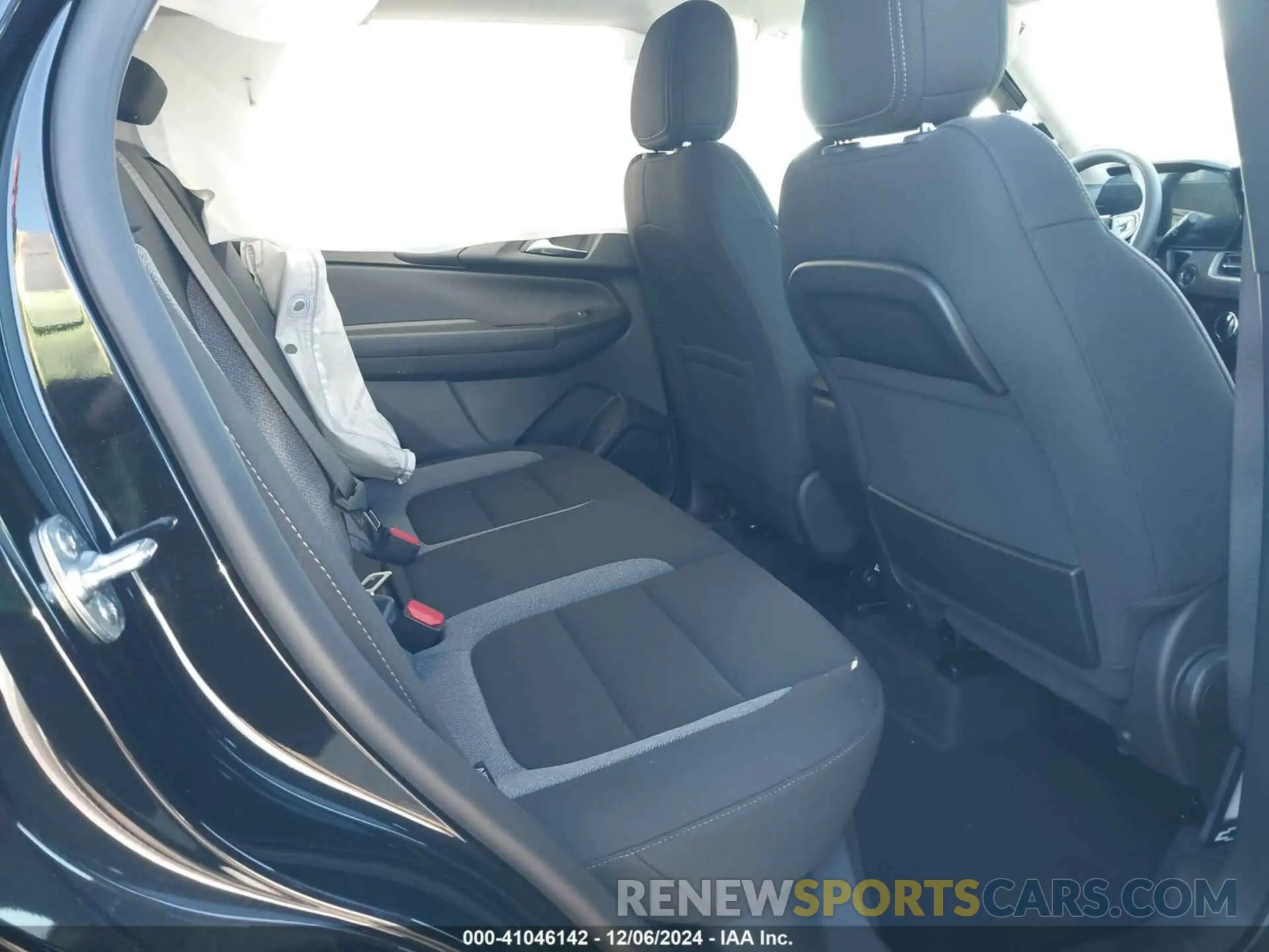 8 Фотография поврежденного автомобиля KL79MPS21RB114395 CHEVROLET TRAILBLAZER 2024