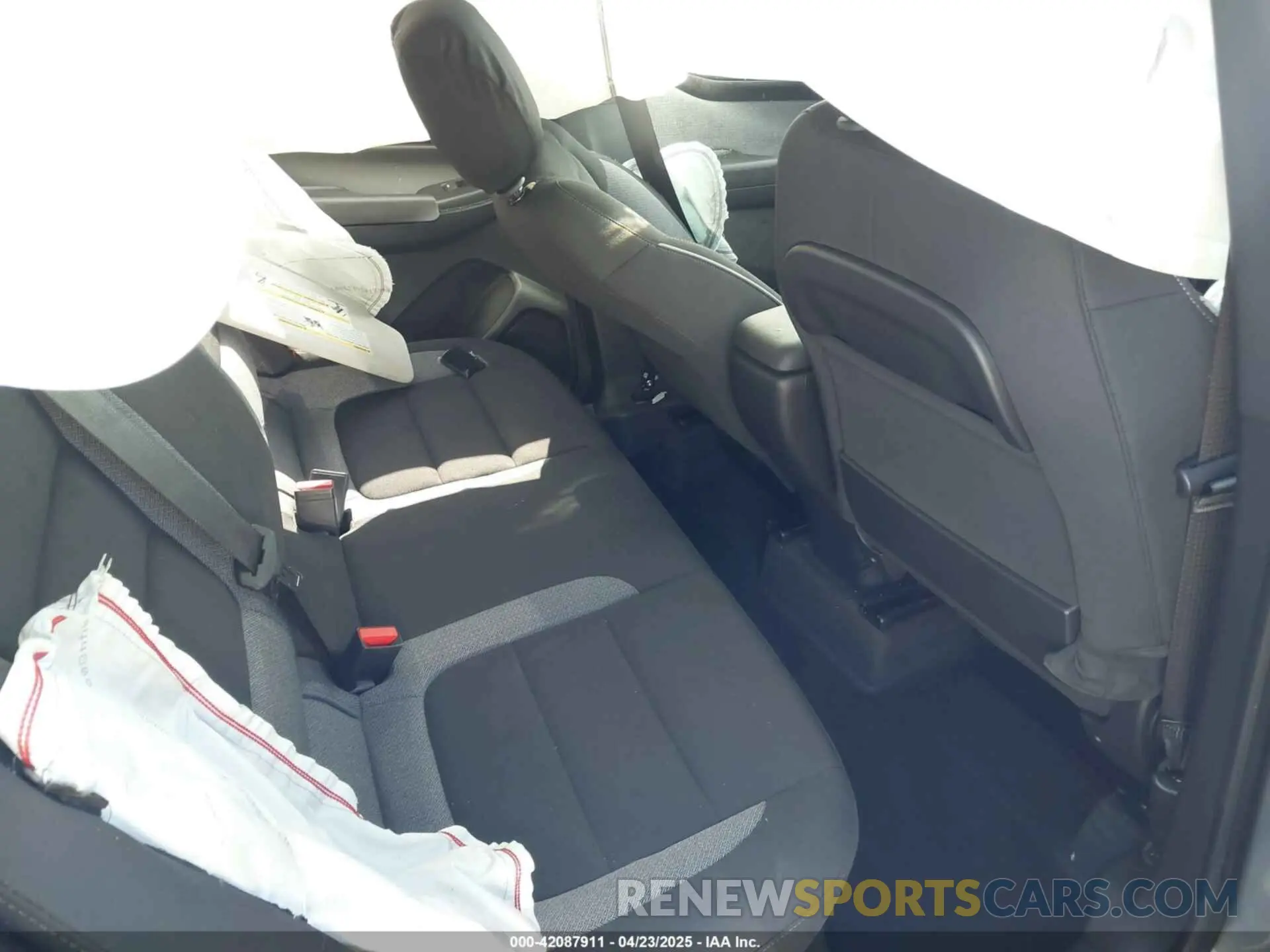 8 Photograph of a damaged car KL79MPSL6RB169112 CHEVROLET TRAILBLAZER 2024