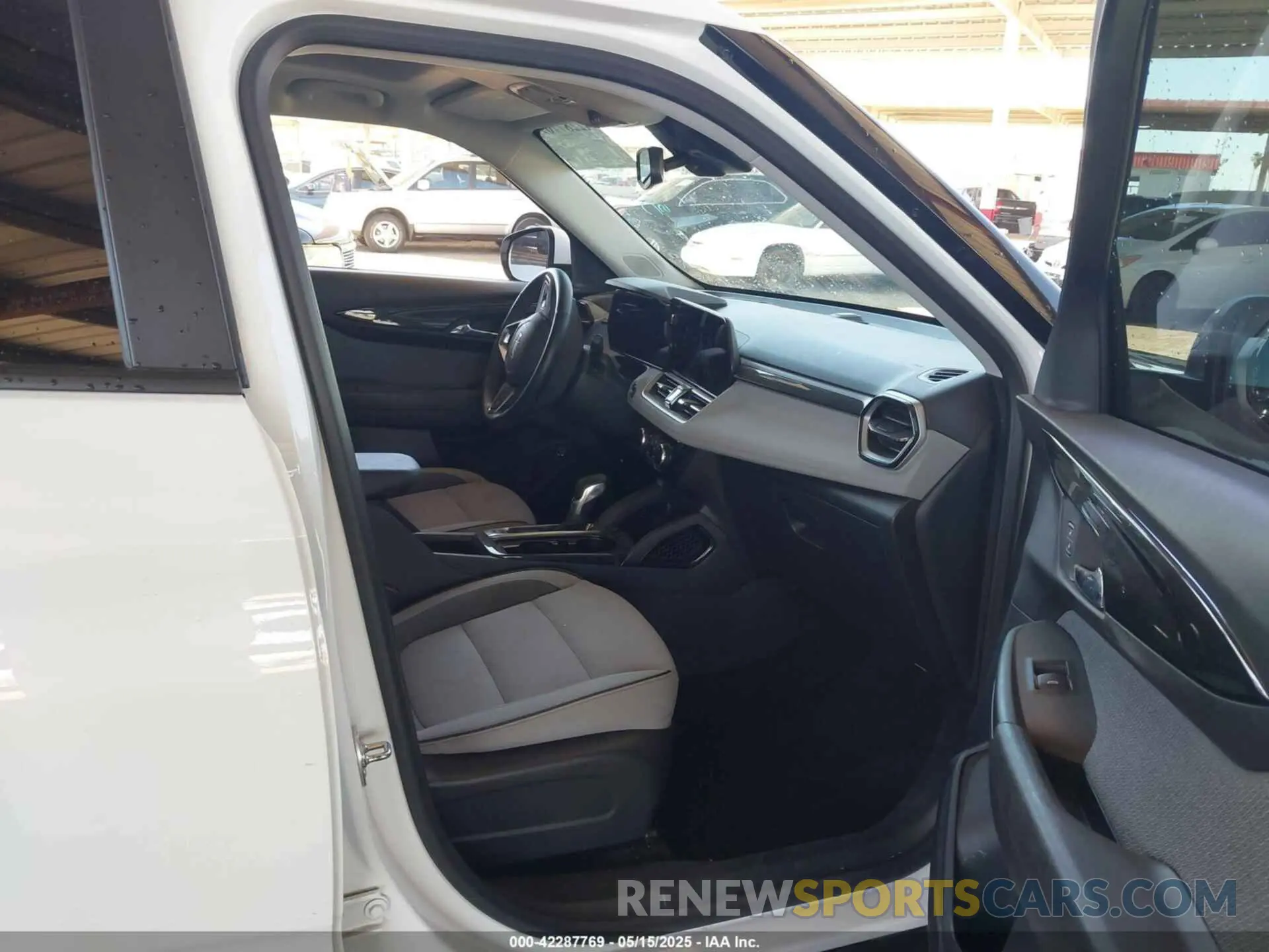 5 Фотография поврежденного автомобиля KL79MRSL5RB077405 CHEVROLET TRAILBLAZER 2024