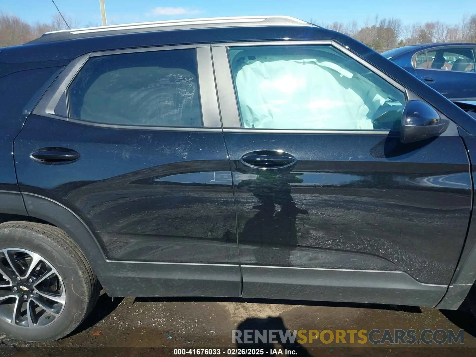 13 Photograph of a damaged car KL79MRSL6RB055042 CHEVROLET TRAILBLAZER 2024