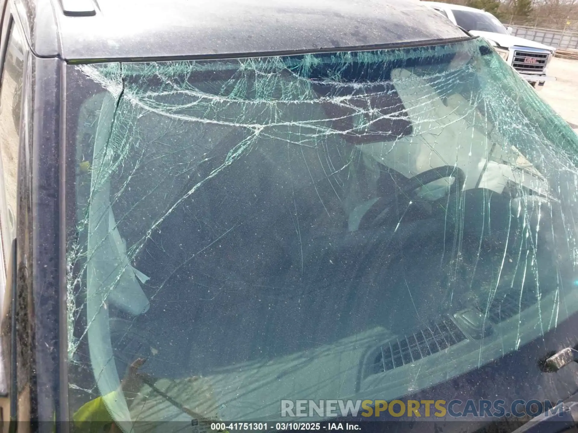 19 Photograph of a damaged car KL79MRSL8RB100336 CHEVROLET TRAILBLAZER 2024