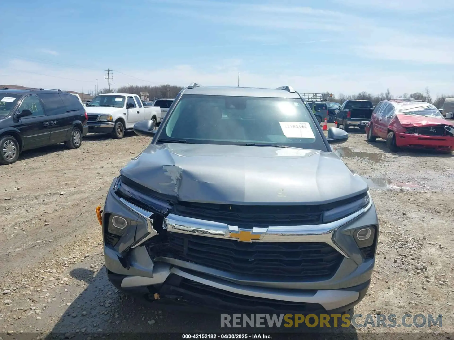 12 Photograph of a damaged car KL79MRSLXRB122192 CHEVROLET TRAILBLAZER 2024