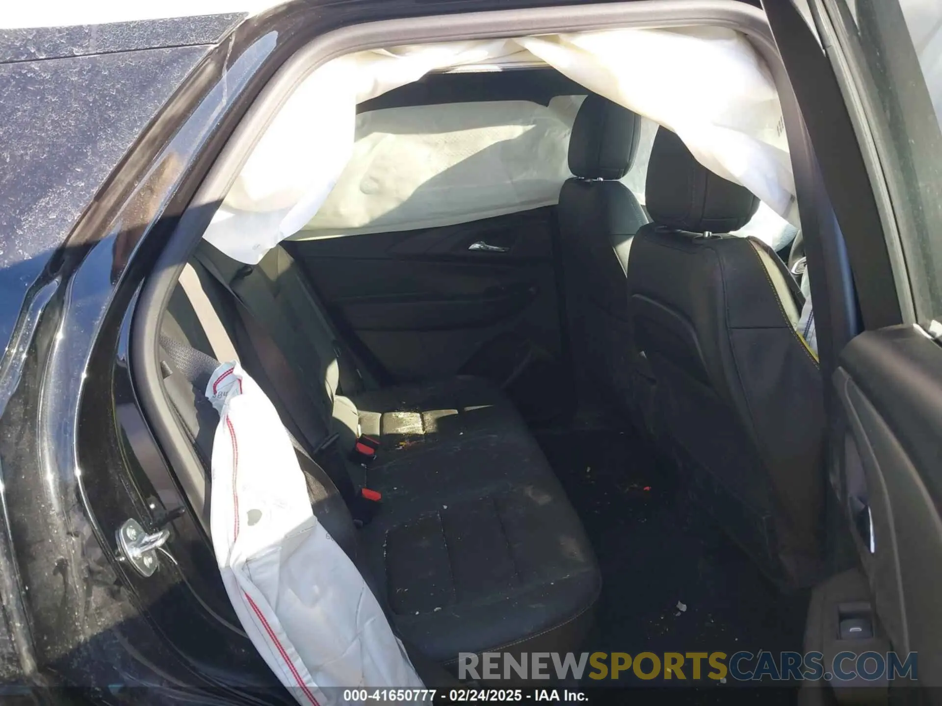 8 Photograph of a damaged car KL79MSSL2RB216106 CHEVROLET TRAILBLAZER 2024
