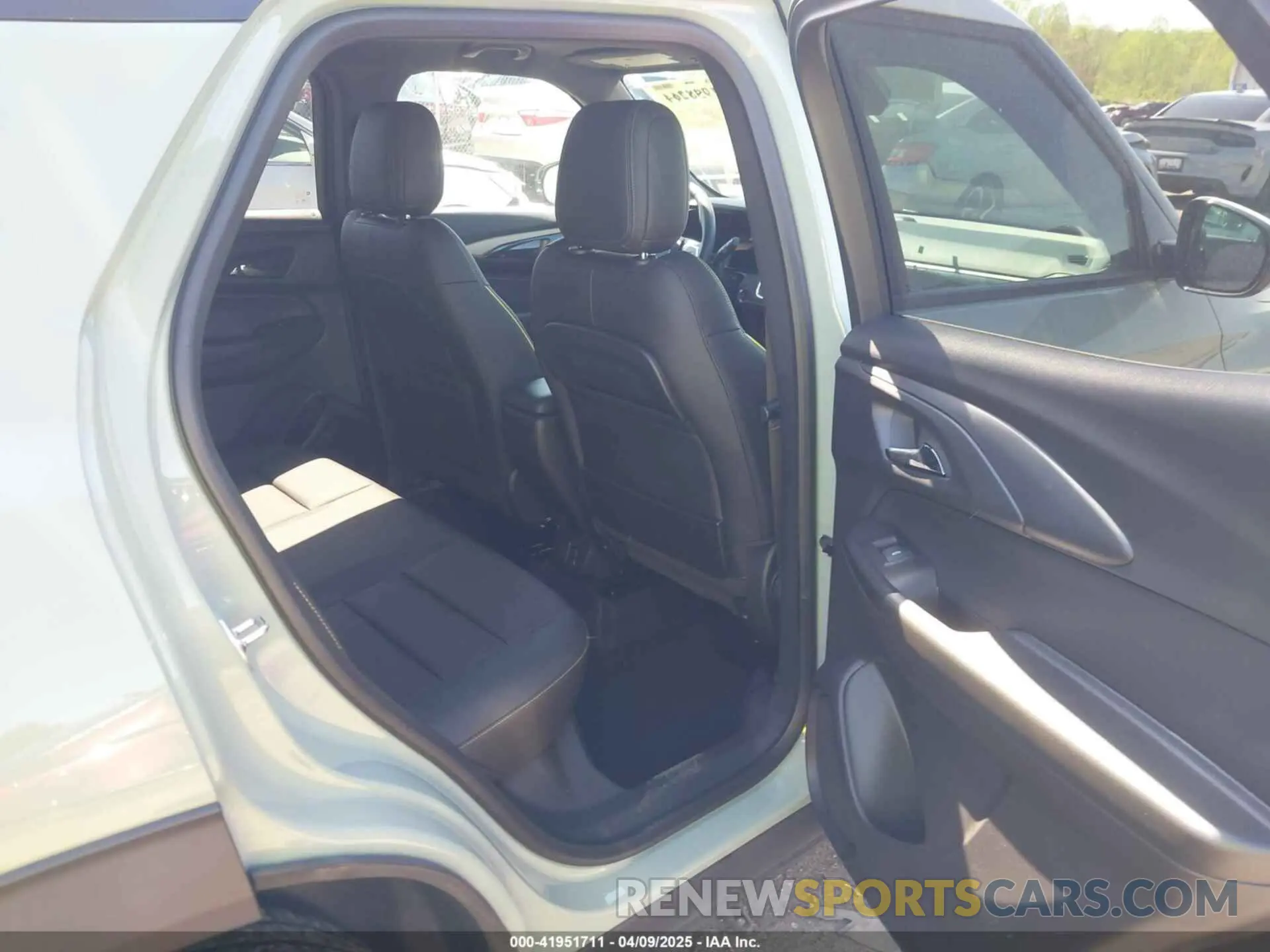 8 Photograph of a damaged car KL79MSSL9RB085949 CHEVROLET TRAILBLAZER 2024
