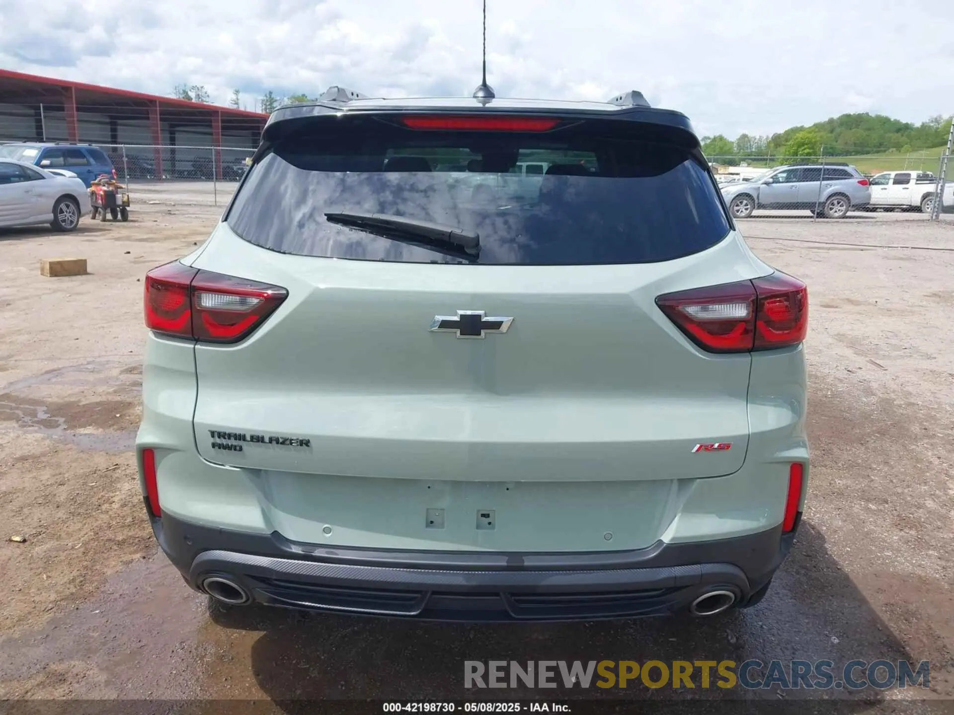 17 Photograph of a damaged car KL79MUSL2RB046941 CHEVROLET TRAILBLAZER 2024