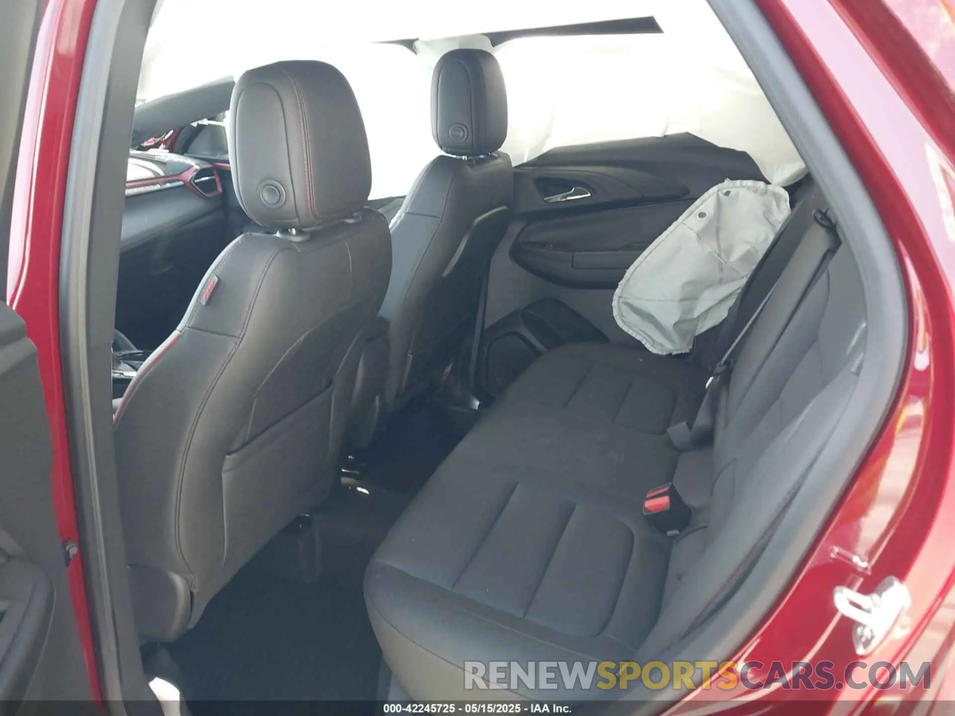 8 Photograph of a damaged car KL79MUSL8RB117690 CHEVROLET TRAILBLAZER 2024
