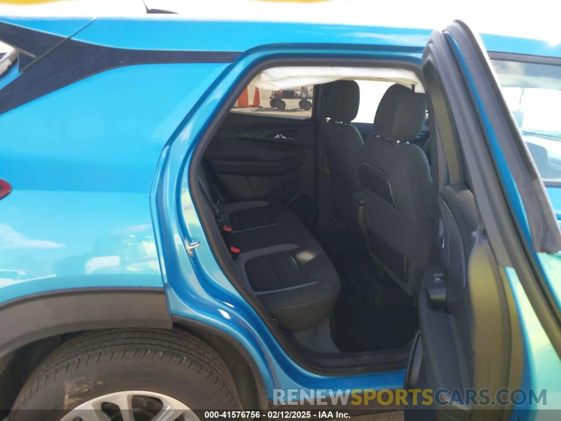 8 Фотография поврежденного автомобиля KL79MMSPXSB036845 CHEVROLET TRAILBLAZER 2025
