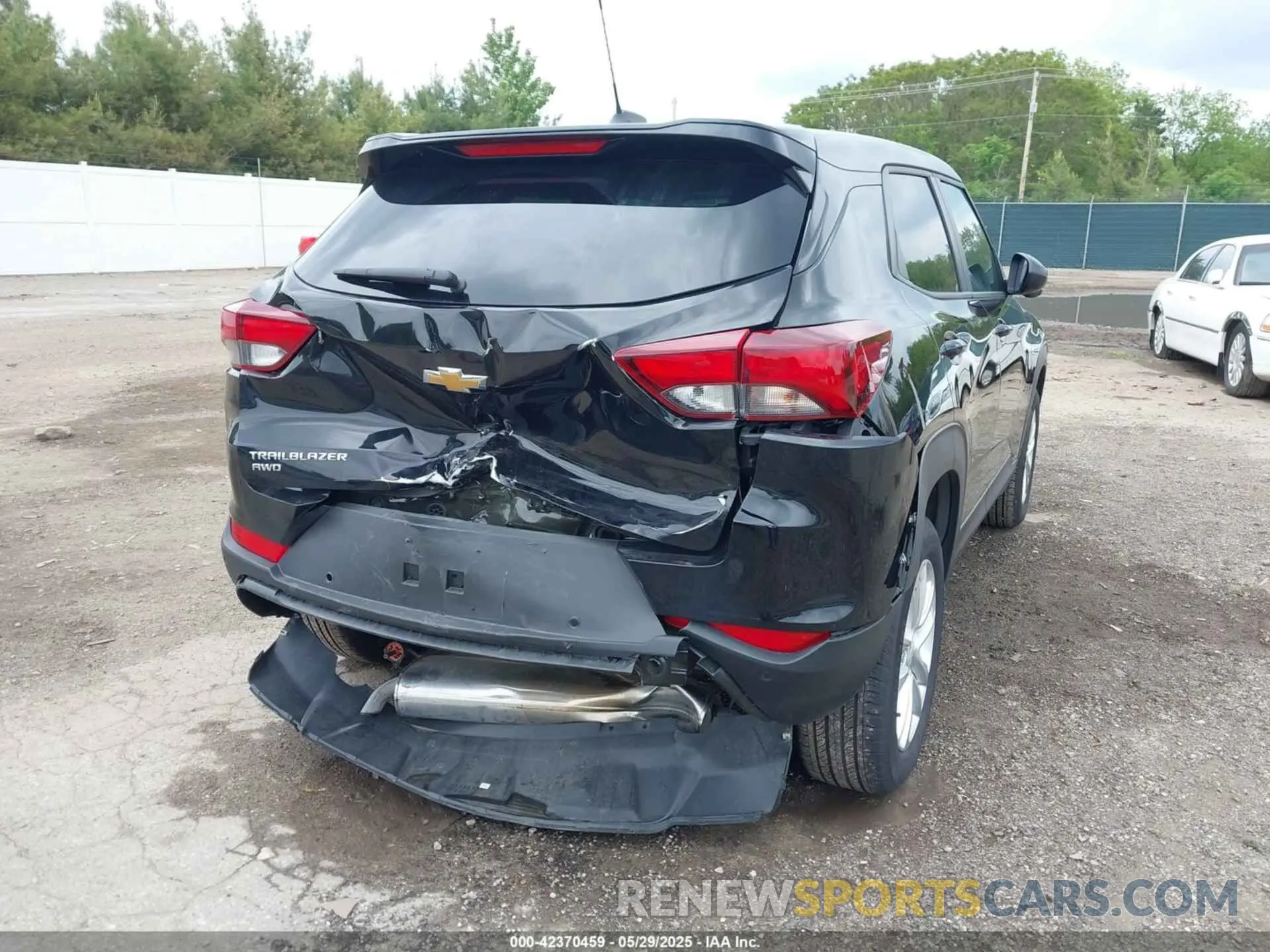 6 Photograph of a damaged car KL79MNSL3SB099210 CHEVROLET TRAILBLAZER 2025