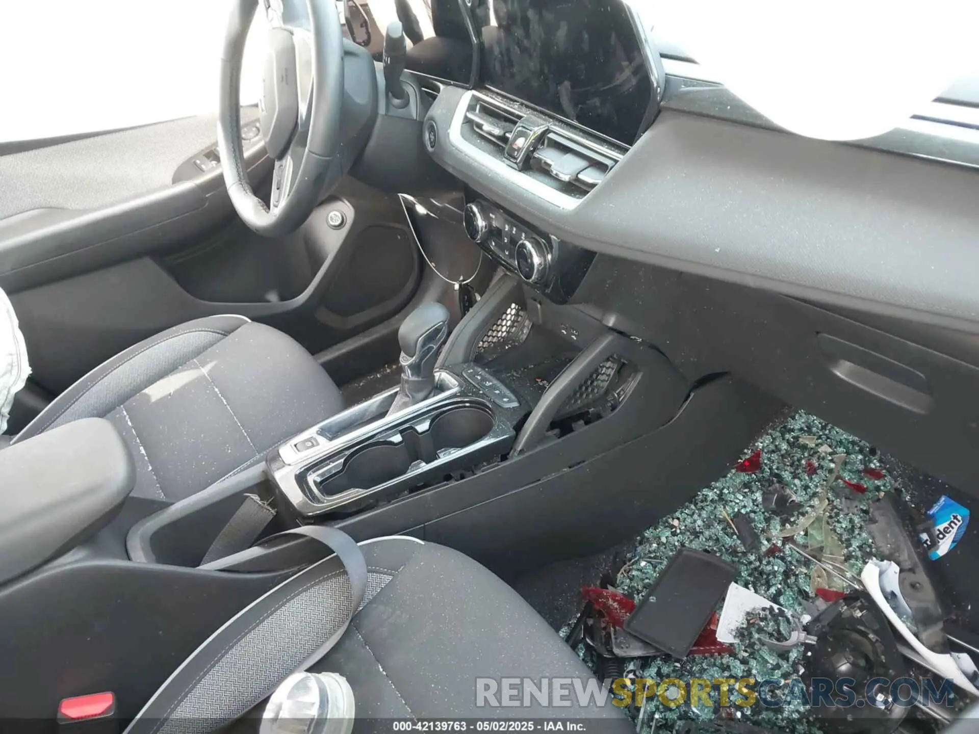 5 Фотография поврежденного автомобиля KL79MPSL5SB054832 CHEVROLET TRAILBLAZER 2025