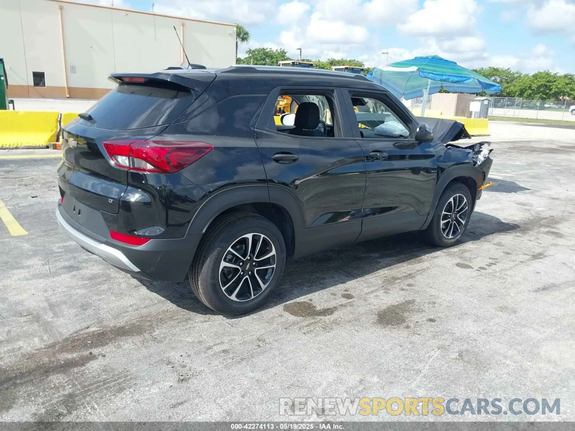 4 Photograph of a damaged car KL79MPSP2SB144779 CHEVROLET TRAILBLAZER 2025