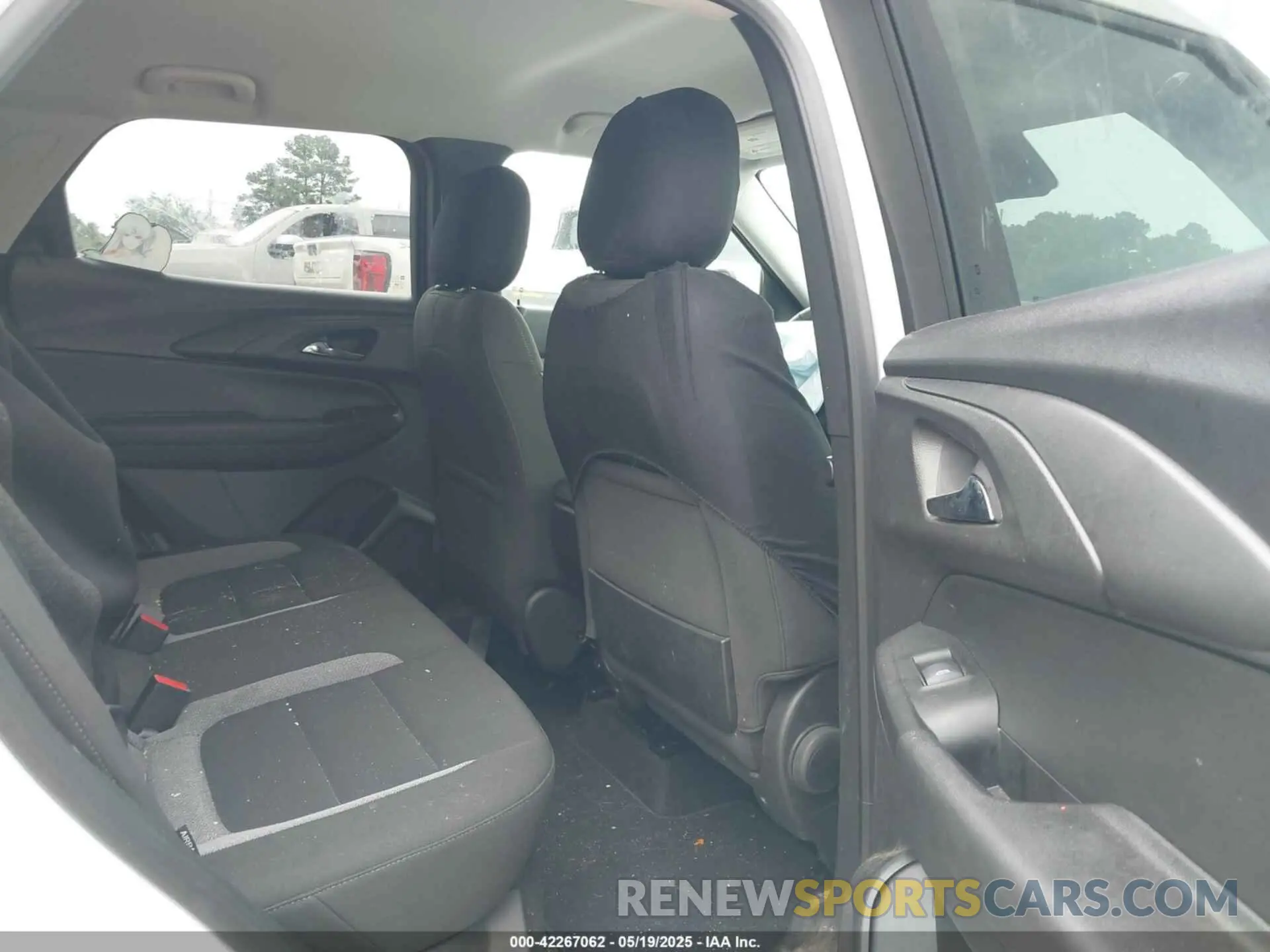 8 Фотография поврежденного автомобиля KL79MPSP3SB085550 CHEVROLET TRAILBLAZER 2025