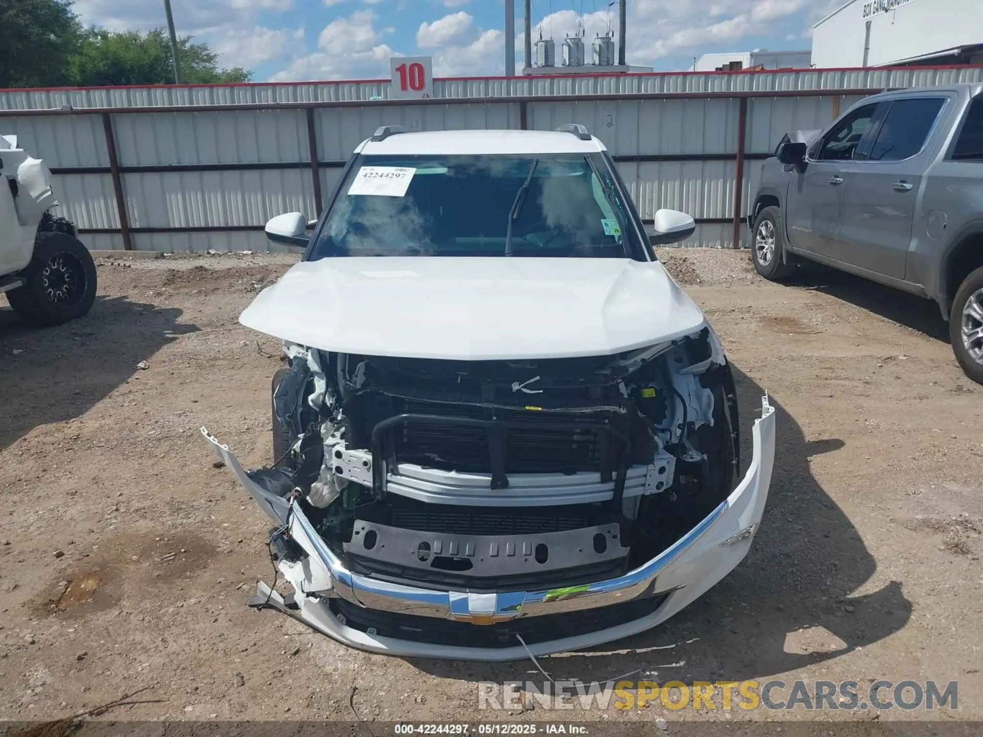 13 Фотография поврежденного автомобиля KL79MPSP8SB086368 CHEVROLET TRAILBLAZER 2025