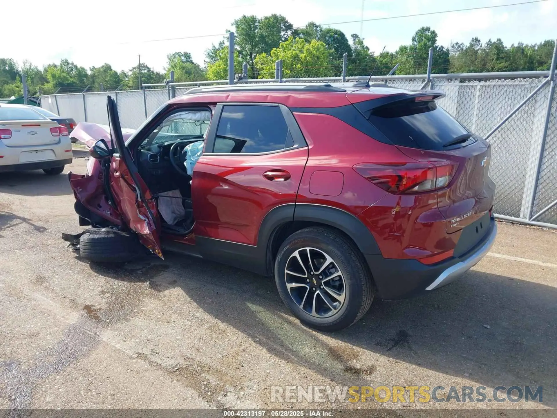 3 Photograph of a damaged car KL79MRSL9SB123646 CHEVROLET TRAILBLAZER 2025