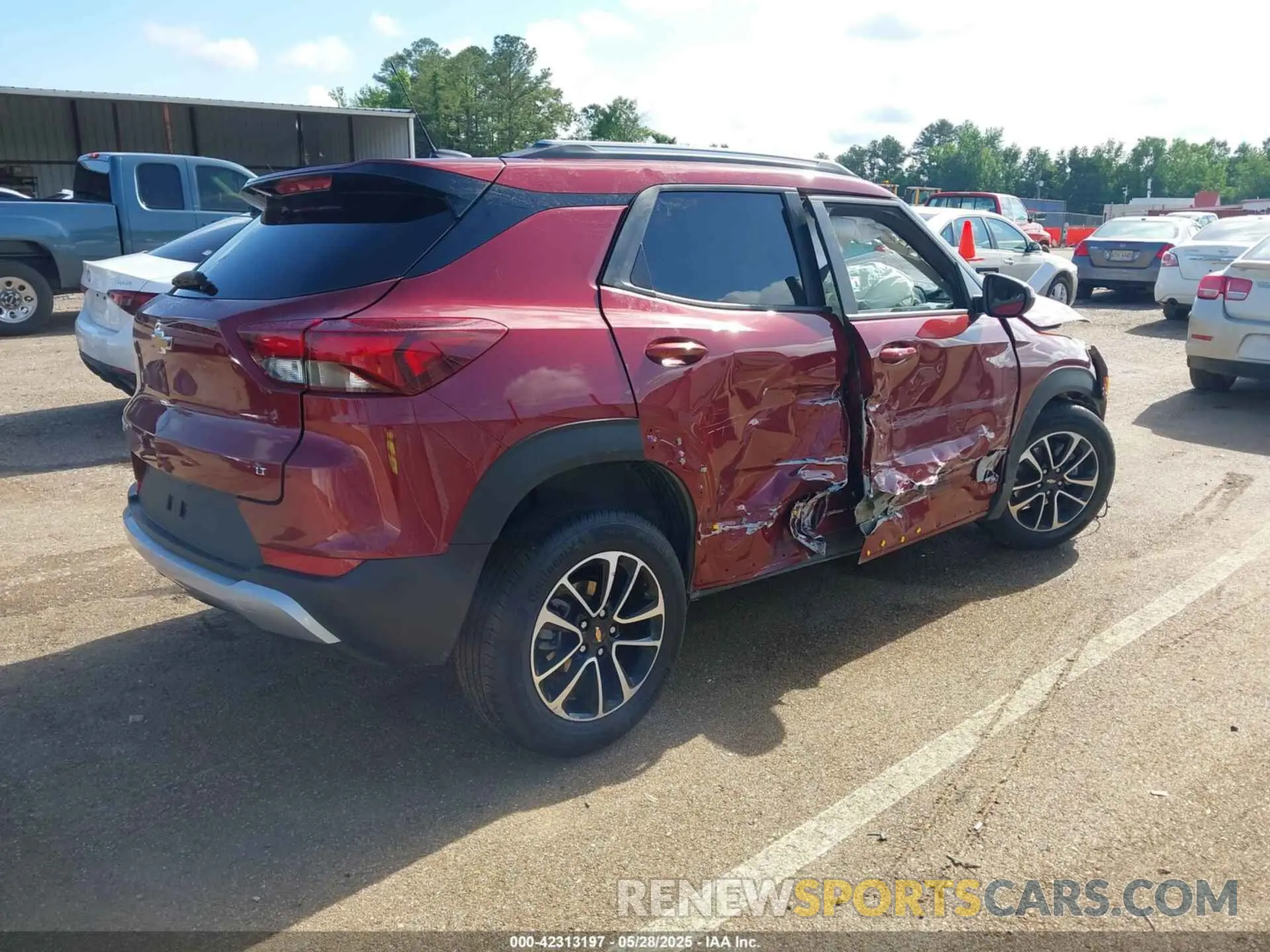 4 Photograph of a damaged car KL79MRSL9SB123646 CHEVROLET TRAILBLAZER 2025