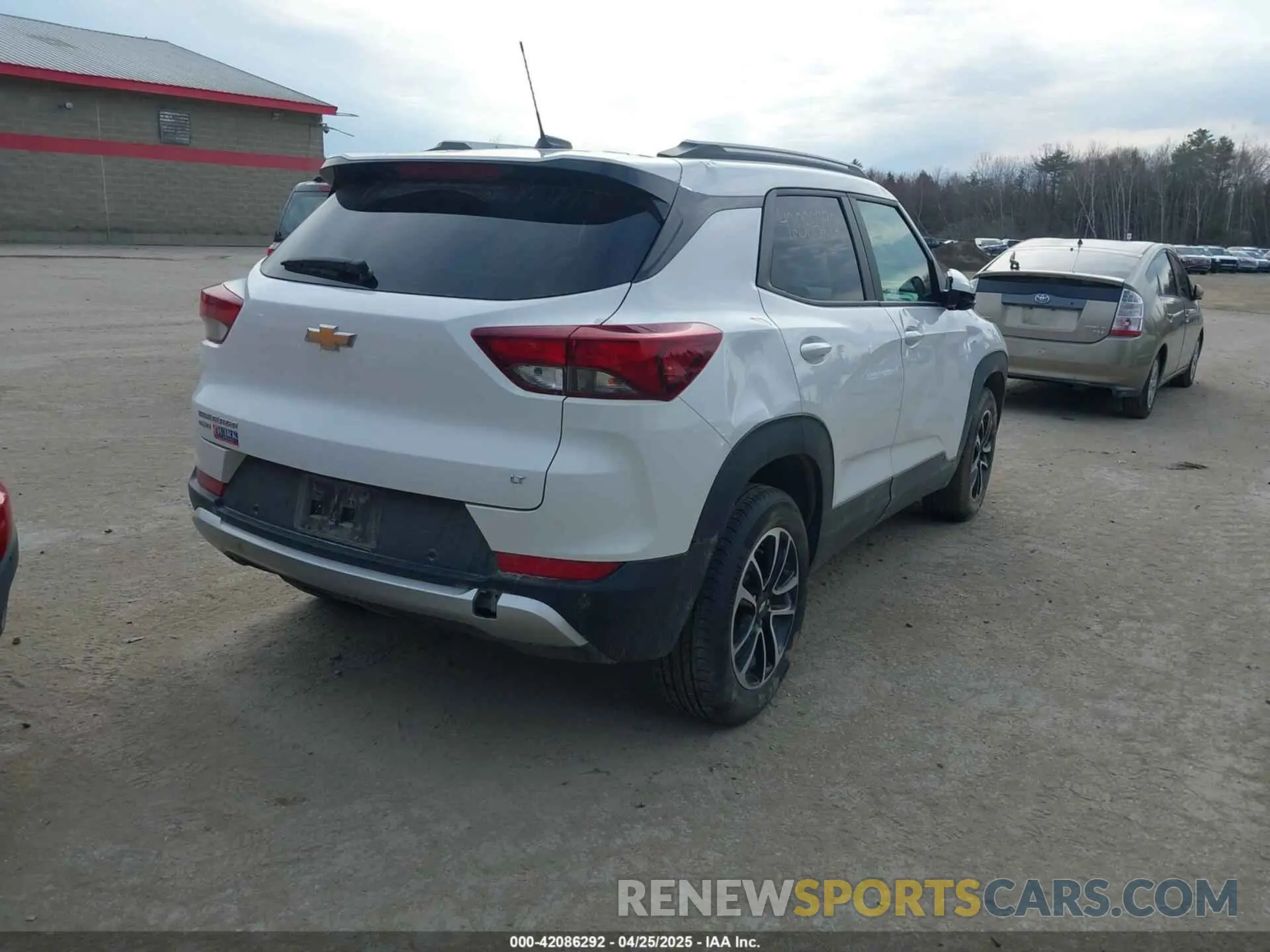 4 Фотография поврежденного автомобиля KL79MRSLXSB071864 CHEVROLET TRAILBLAZER 2025