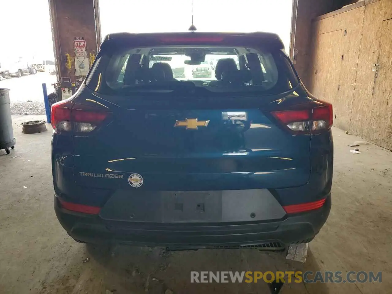 6 Photograph of a damaged car KL79MMS21MB137084 CHEVROLET TRAILBLZR 2021