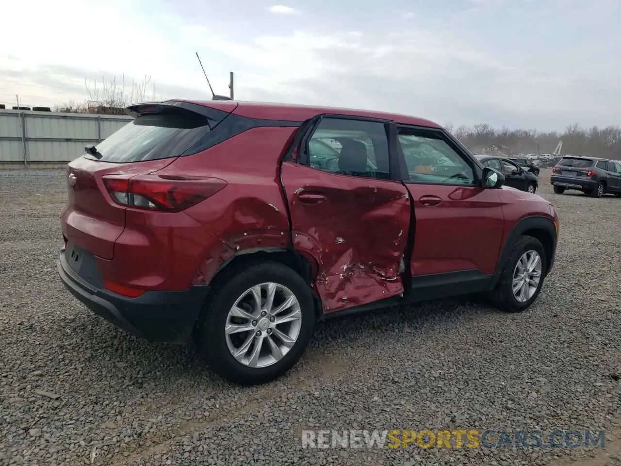 3 Фотография поврежденного автомобиля KL79MMS2XMB012407 CHEVROLET TRAILBLZR 2021