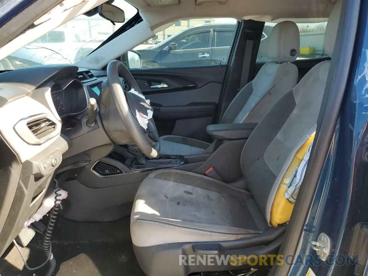 7 Photograph of a damaged car KL79MMS2XMB133311 CHEVROLET TRAILBLZR 2021