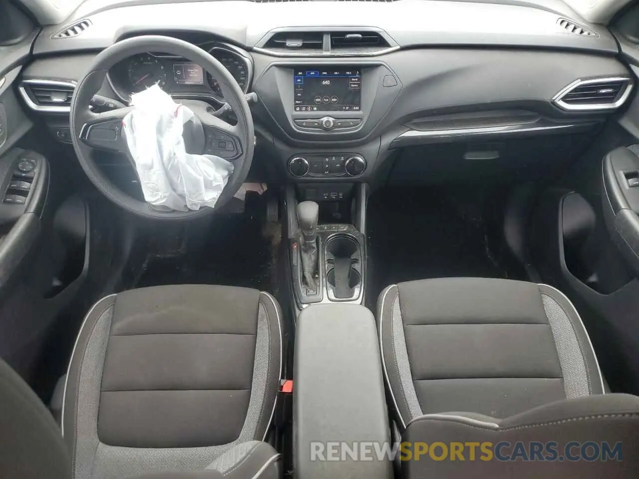 8 Фотография поврежденного автомобиля KL79MNSL4MB177710 CHEVROLET TRAILBLZR 2021
