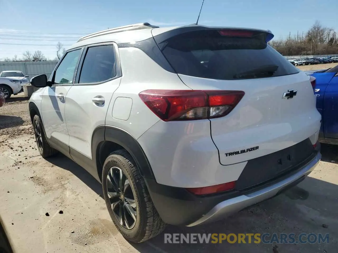 2 Photograph of a damaged car KL79MPS24MB127862 CHEVROLET TRAILBLZR 2021