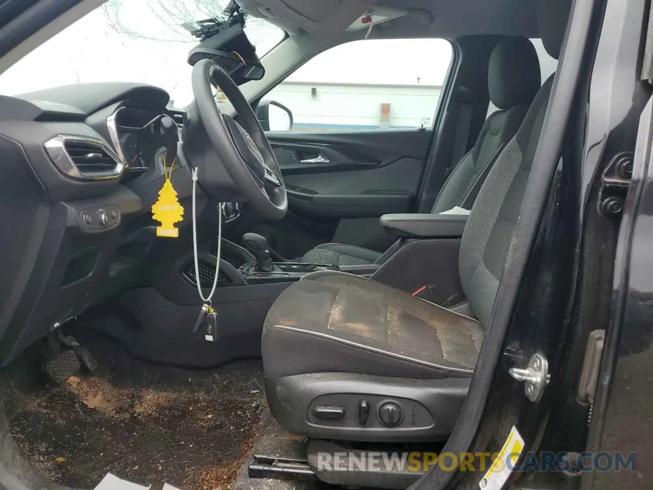 7 Фотография поврежденного автомобиля KL79MPS26MB124476 CHEVROLET TRAILBLZR 2021