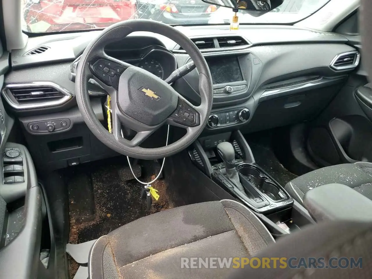 8 Фотография поврежденного автомобиля KL79MPS26MB124476 CHEVROLET TRAILBLZR 2021