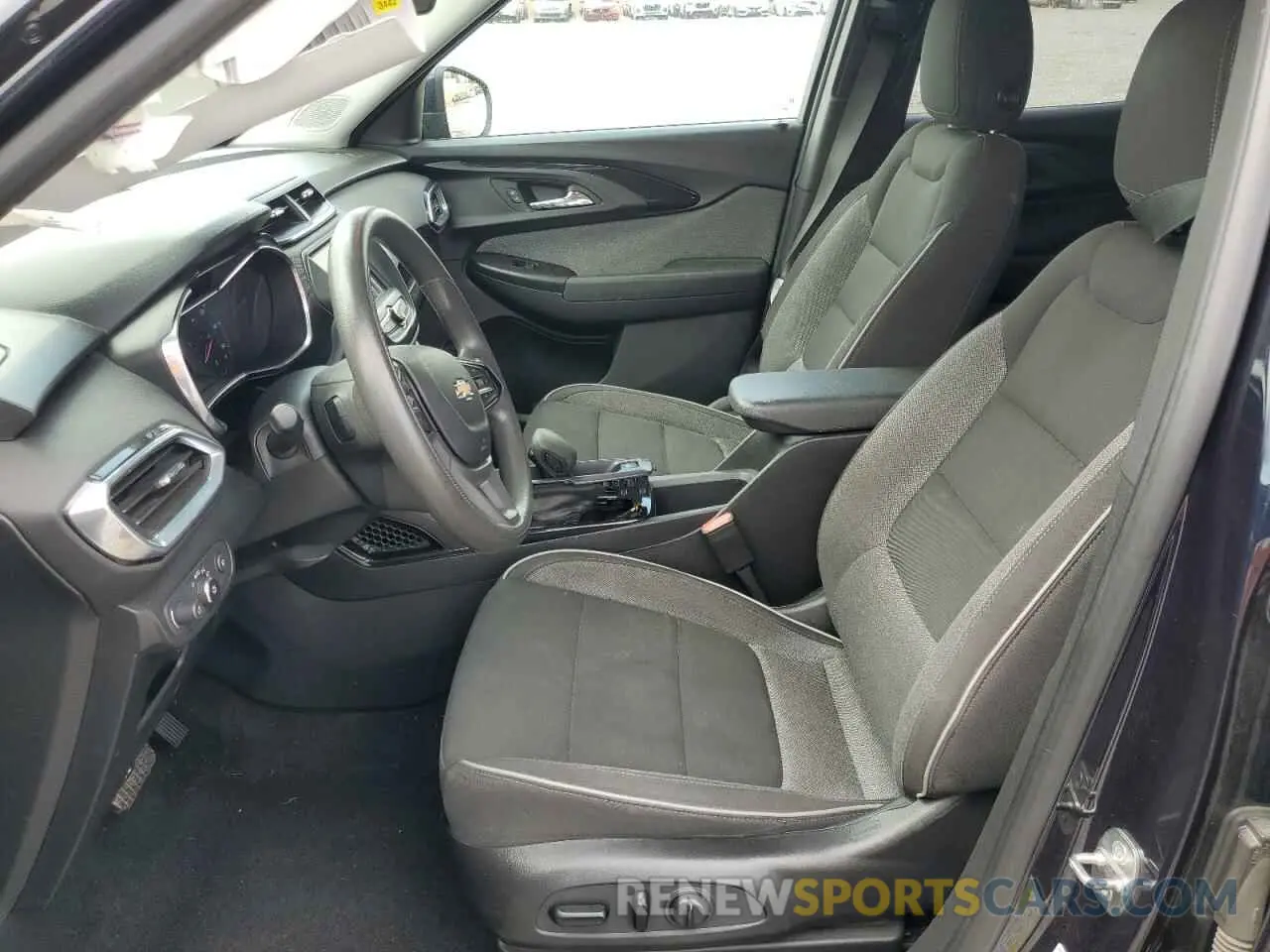 7 Фотография поврежденного автомобиля KL79MPS28MB094140 CHEVROLET TRAILBLZR 2021