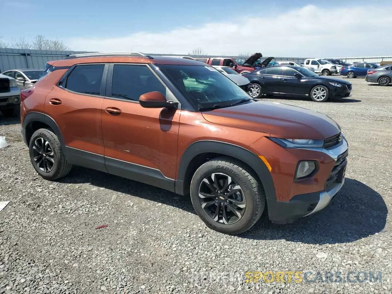4 Фотография поврежденного автомобиля KL79MPSL8MB011721 CHEVROLET TRAILBLZR 2021