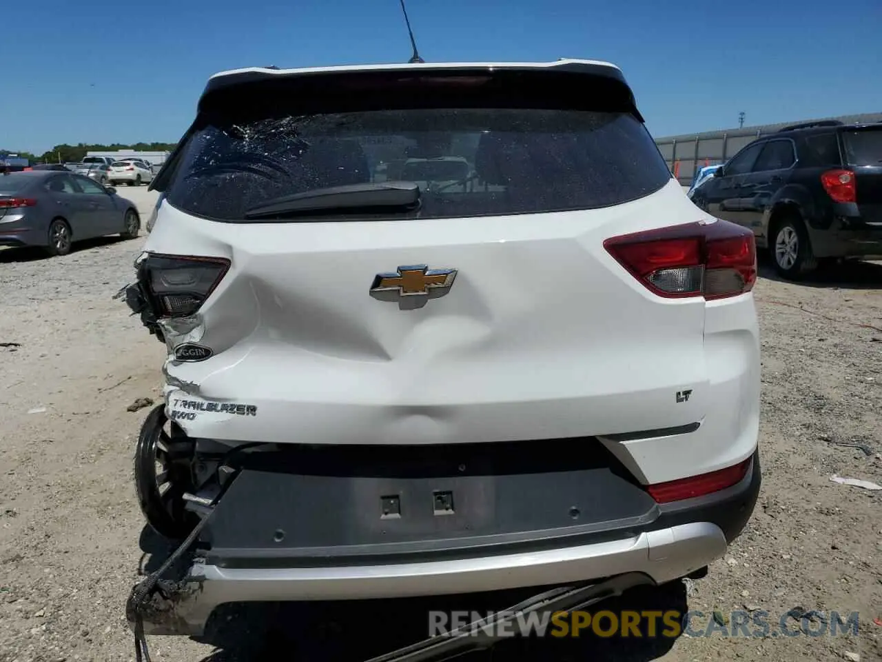 6 Photograph of a damaged car KL79MRSL0MB034020 CHEVROLET TRAILBLZR 2021