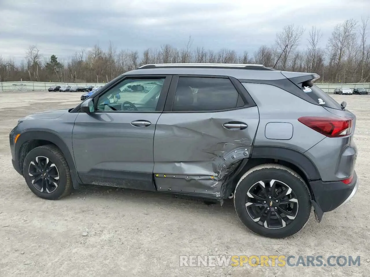 2 Photograph of a damaged car KL79MRSL0MB118452 CHEVROLET TRAILBLZR 2021