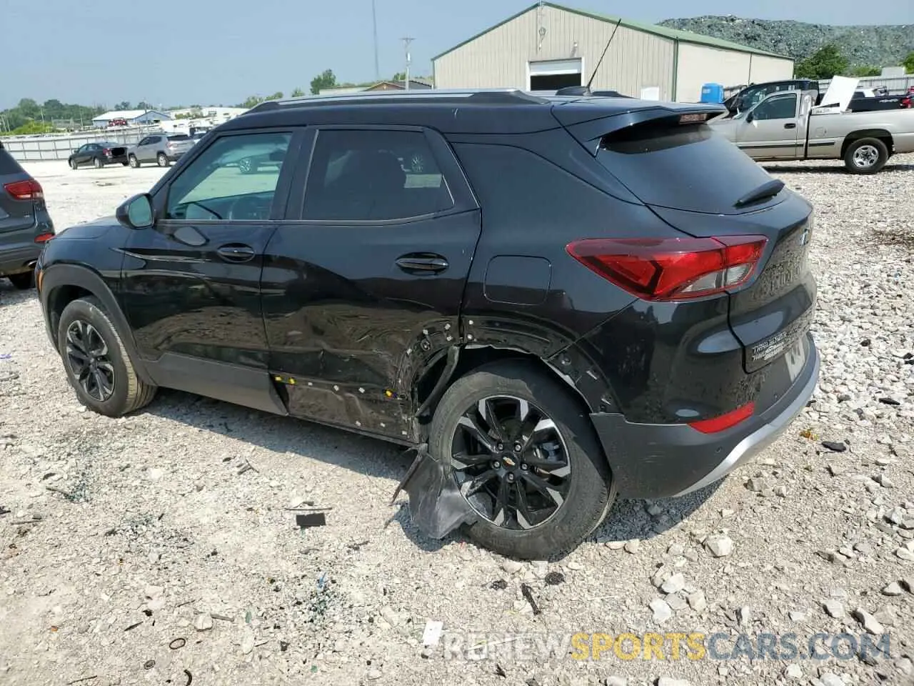 2 Фотография поврежденного автомобиля KL79MRSL2MB147144 CHEVROLET TRAILBLZR 2021