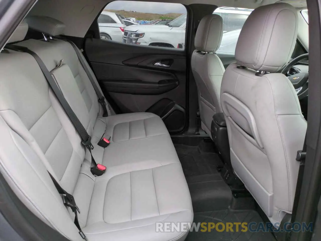 10 Фотография поврежденного автомобиля KL79MRSL3MB053905 CHEVROLET TRAILBLZR 2021