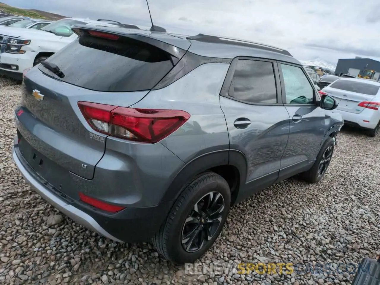 3 Фотография поврежденного автомобиля KL79MRSL3MB053905 CHEVROLET TRAILBLZR 2021