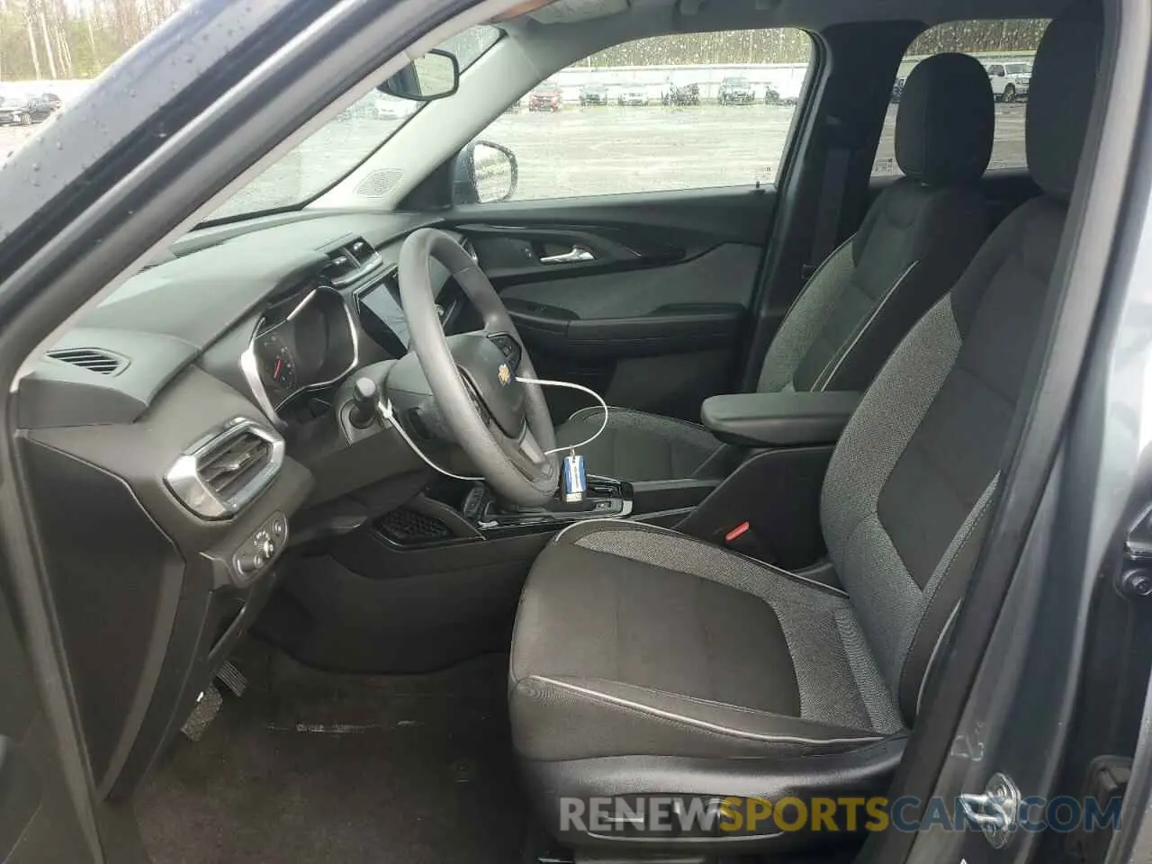 7 Фотография поврежденного автомобиля KL79MRSLXMB115977 CHEVROLET TRAILBLZR 2021