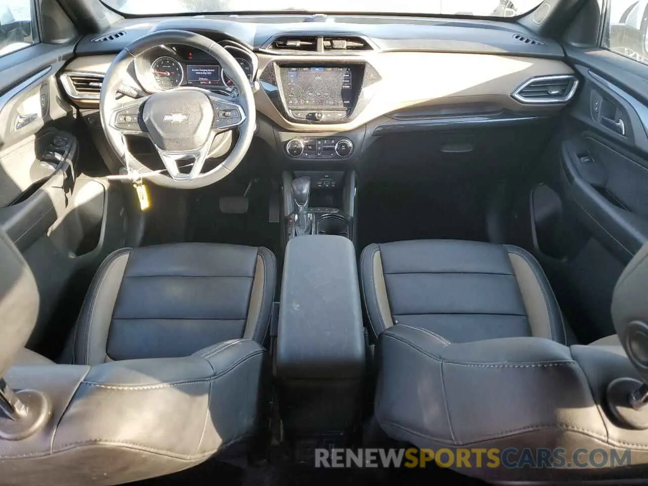 8 Фотография поврежденного автомобиля KL79MSSL6MB105504 CHEVROLET TRAILBLZR 2021