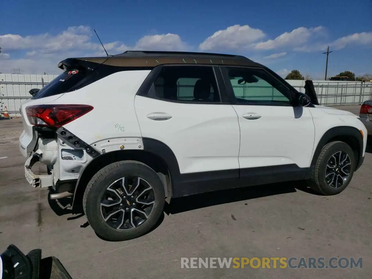 3 Photograph of a damaged car KL79MSSL9MB092330 CHEVROLET TRAILBLZR 2021