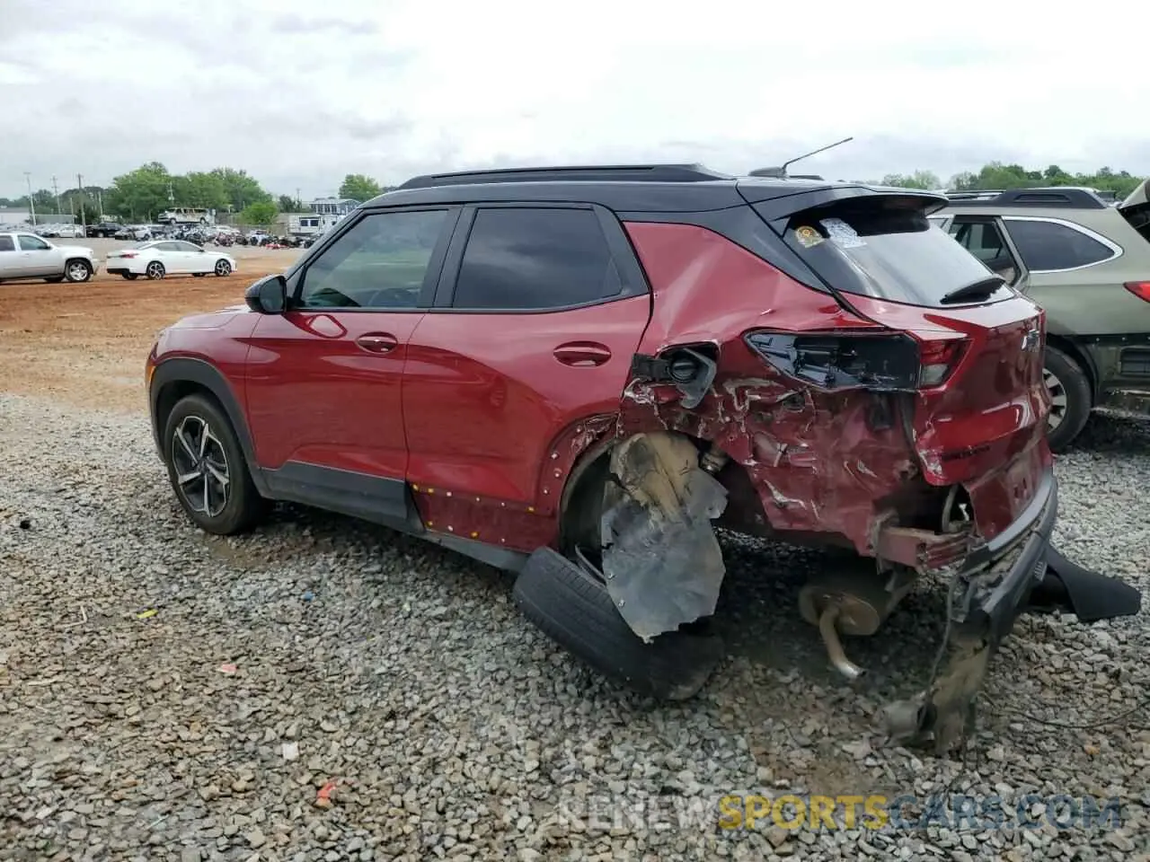 2 Photograph of a damaged car KL79MTSL2MB127974 CHEVROLET TRAILBLZR 2021