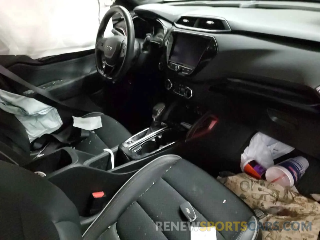 8 Фотография поврежденного автомобиля KL79MUSL6MB077456 CHEVROLET TRAILBLZR 2021