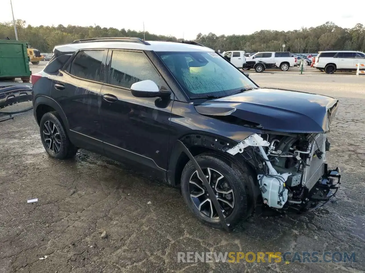 4 Photograph of a damaged car KL79MVSL7MB074765 CHEVROLET TRAILBLZR 2021