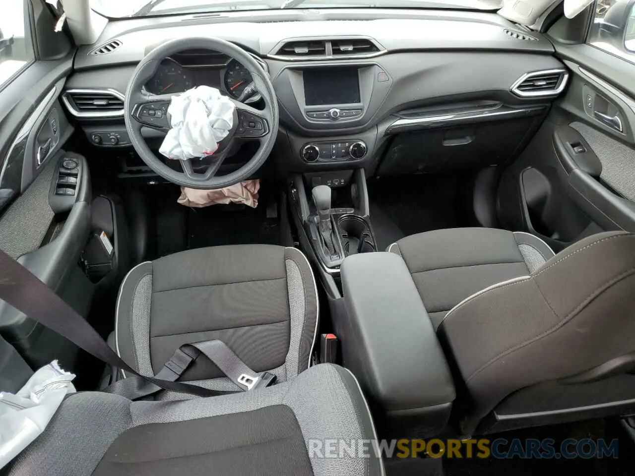 8 Фотография поврежденного автомобиля KL79MMS21NB112705 CHEVROLET TRAILBLZR 2022