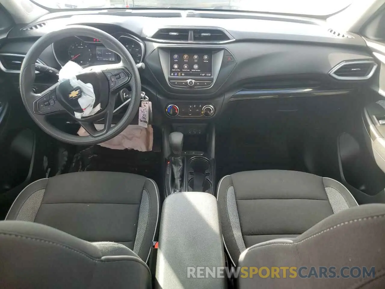 8 Фотография поврежденного автомобиля KL79MMS23NB129974 CHEVROLET TRAILBLZR 2022